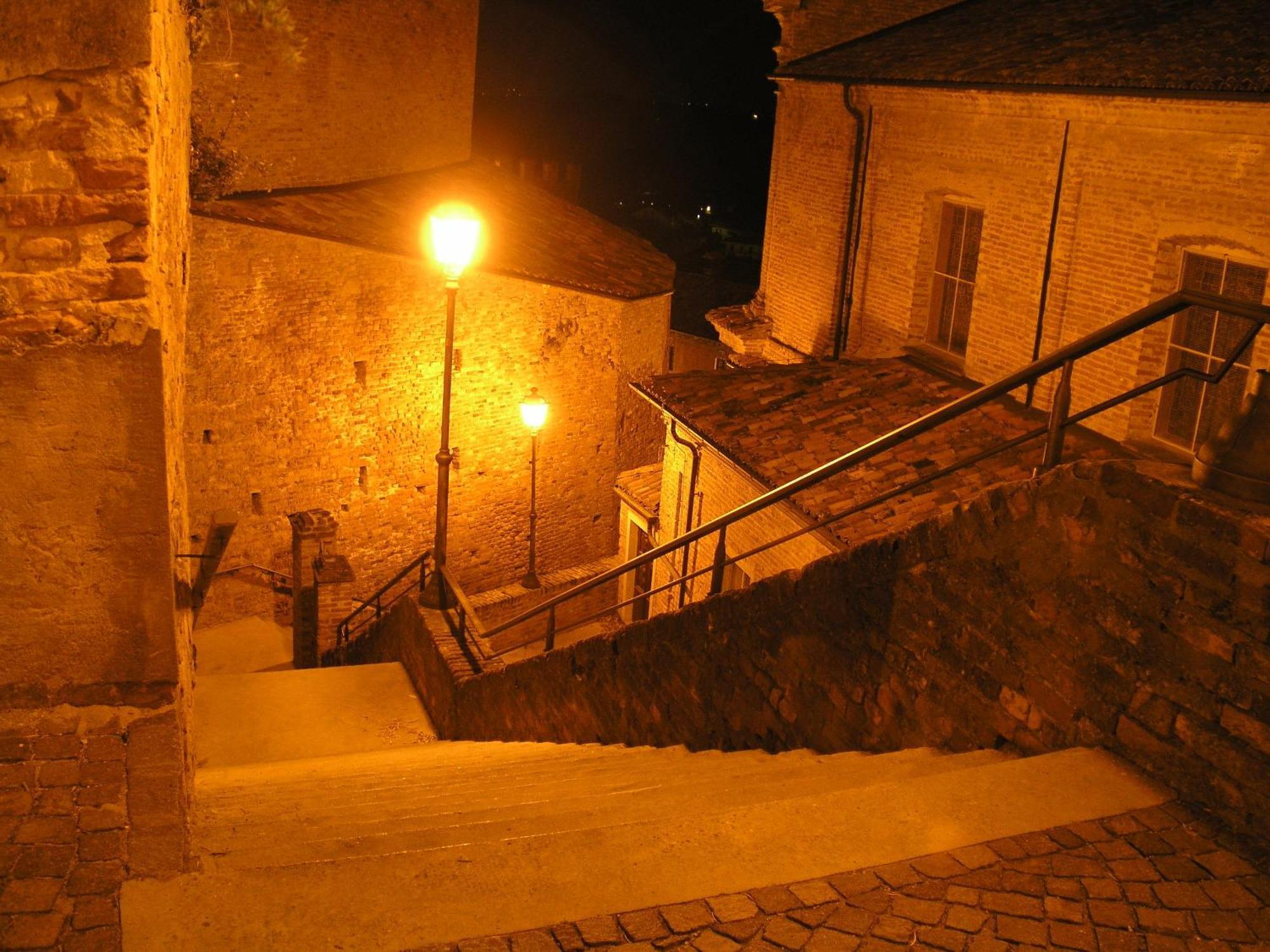 Il Borgo B&B Castellinaldo Dış mekan fotoğraf