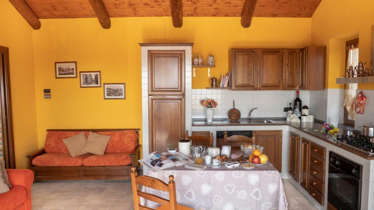 Il Borgo B&B Castellinaldo Dış mekan fotoğraf