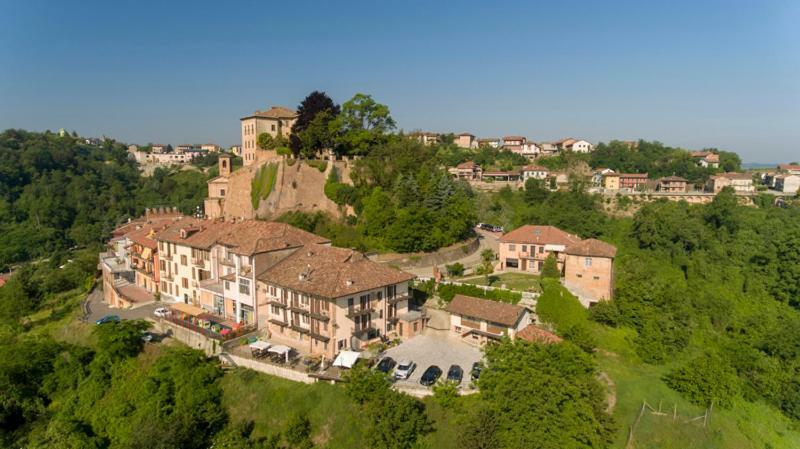 Il Borgo B&B Castellinaldo Dış mekan fotoğraf