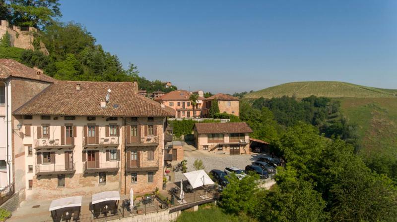 Il Borgo B&B Castellinaldo Dış mekan fotoğraf