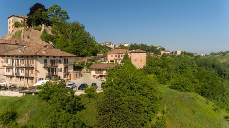 Il Borgo B&B Castellinaldo Dış mekan fotoğraf